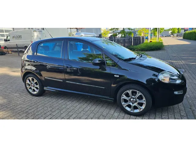 Fiat Punto Evo 0.9 TwinAir Street 2015 Benzine 6