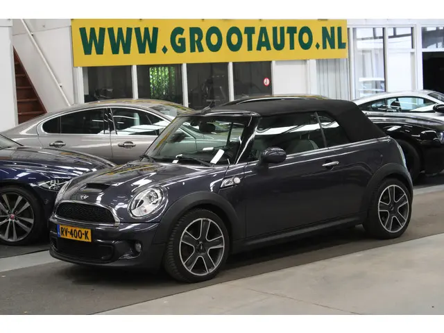 MINI Cooper S Cabrio Mini 1.6 Chili 2013 Benzine 25