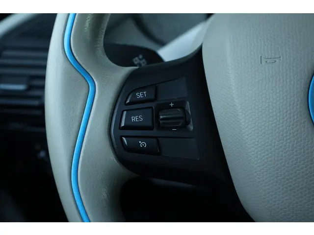 BMW i3 Basis Comfort 22 kWh 2015 Elektrisch 26