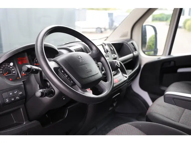 Peugeot Boxer 435 2.2 BlueHDi 140PK L4H2 2022 Diesel 8