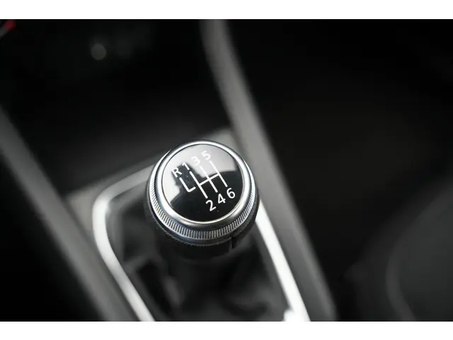 Renault Captur 1.0 TCe 100 Bi-Fuel Zen 2021 Benzine 23