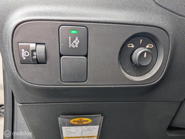 Citroën C3 1.2 PureTech ELLE 2017 Benzine 20