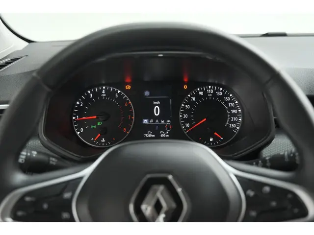 Renault Clio TCe 90 Zen 2022 Benzine 29