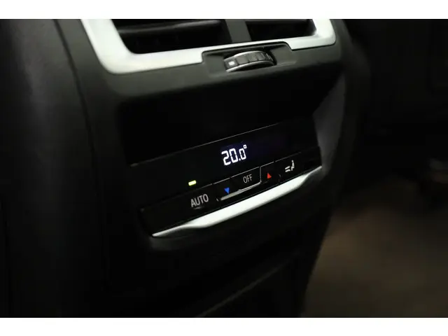 BMW iX3 M Sport 80 kWh 2022 Elektrisch 33