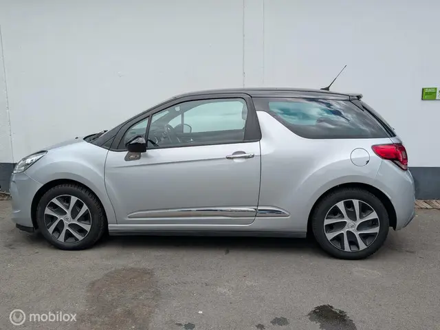 Citroën DS3 1.2 VTi So Chic 2013 Benzine 20