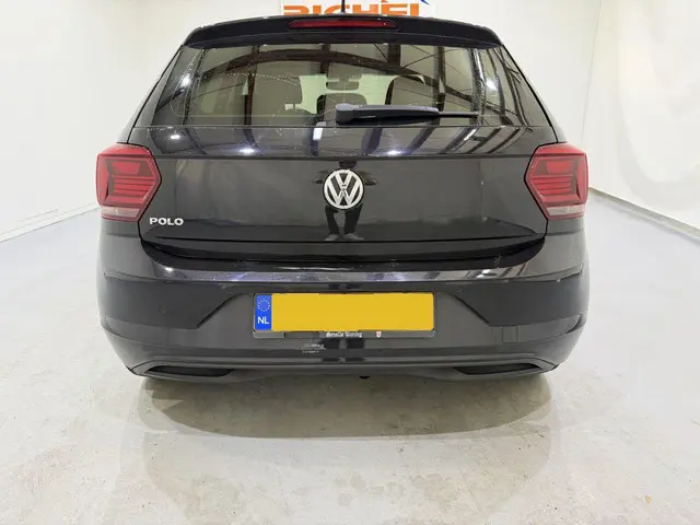 Volkswagen Polo HB VI 1.0 TSI Highline Pano 2019 Benzine 5