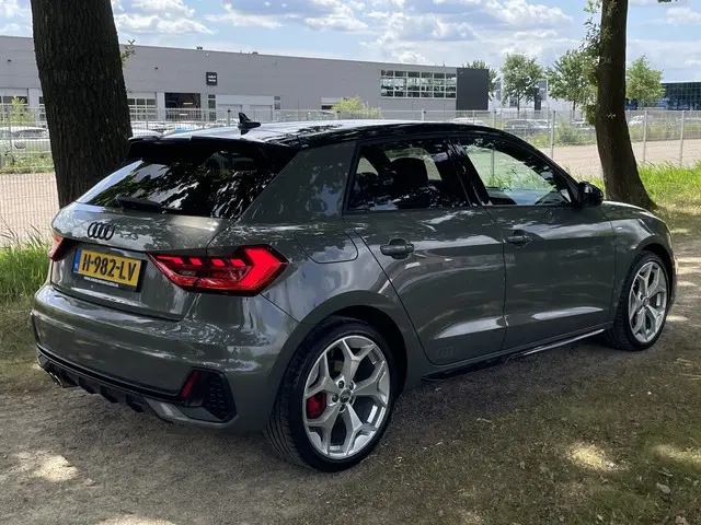 Audi A1 Sportback 40 TFSI Pro Line S 2020 Benzine 11
