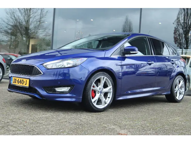 Ford Focus 1.0 TITANIUM ST-LINE SPORT 2016 Benzine