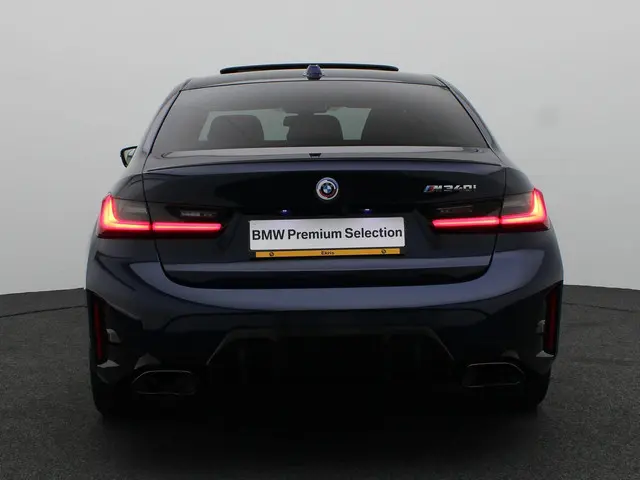 BMW 3 Serie Sedan M340i xDrive 2023 Benzine 5