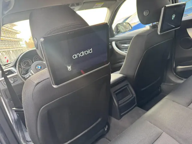 BMW 3 Serie Touring 318i AIRCO 2018 Benzine 10