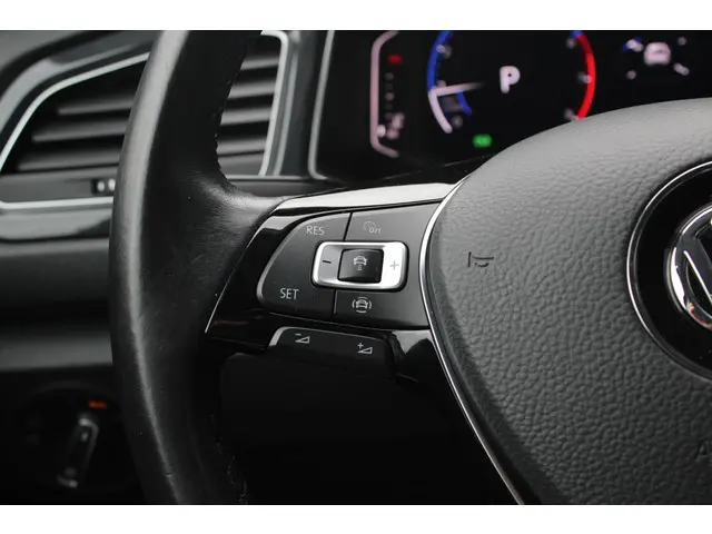 Volkswagen T-Roc 1.5 TSI Sport 2020 Benzine 21