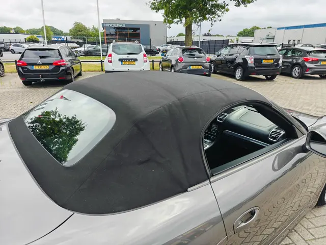 Porsche Boxster S 3.4 PDK 2012 Benzine 13