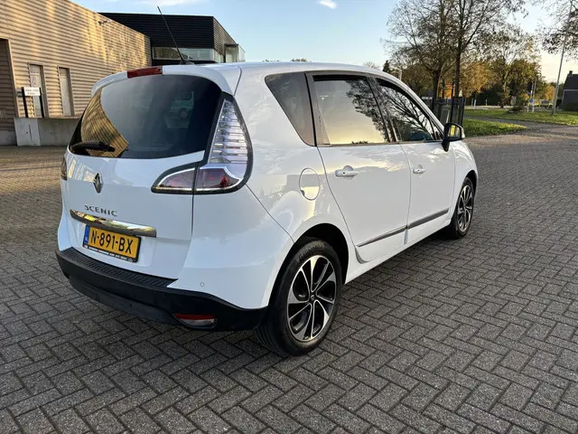 Renault Scénic 2.0 Bose 2014 Benzine 31