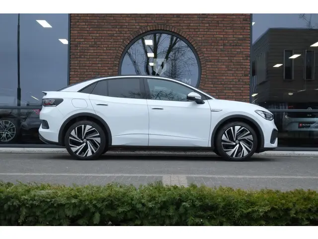 Volkswagen ID.5 Pro Business 77 kWh 2023 Elektrisch 5