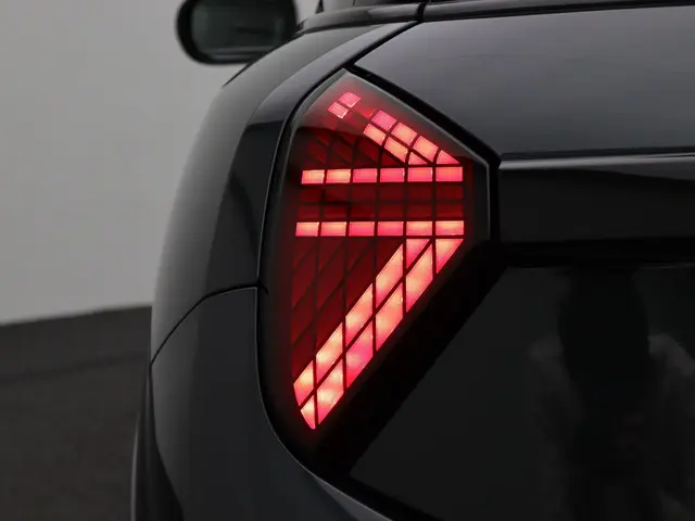 MINI 3-Deurs Cooper S 2024 Benzine 10