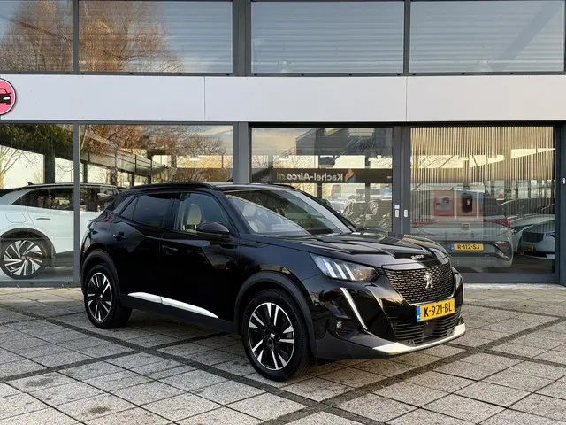 Peugeot e-2008 EV GT 50 kWh 2020 Elektrisch 2