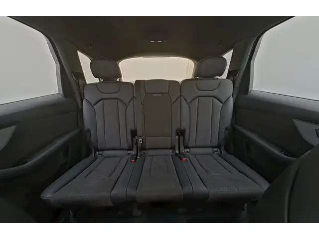 Audi Q7 Q7 55 TFS quattro Pro Line S 2023 Benzine 19