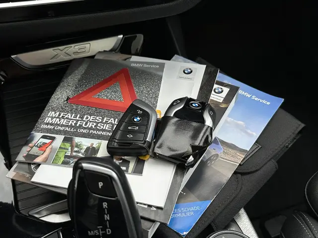 BMW X3 xDrive30i High Executive 2019 Benzine 46