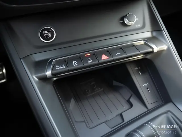 Audi Q3 Sportback 35 TFSI S-Line 2023 Benzine 35