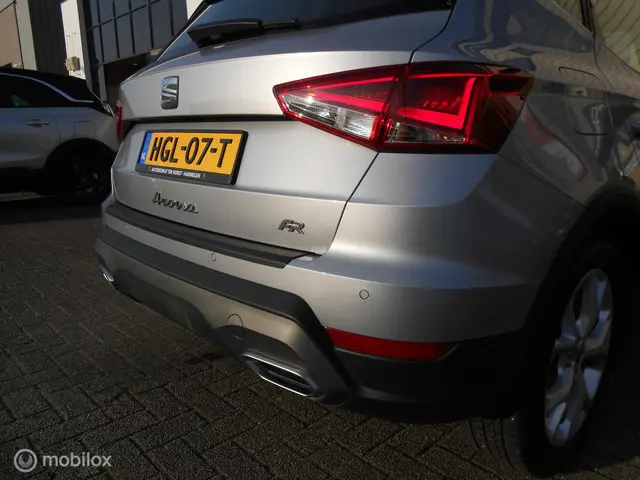 SEAT Arona 1.0 TSI FR Intense Plus 2023 Benzine 22