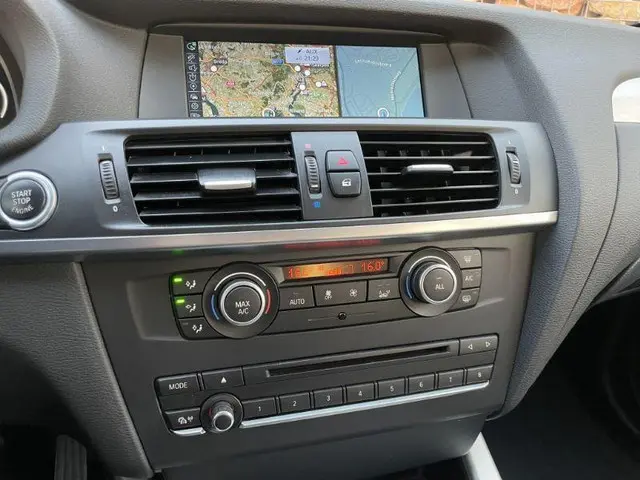 BMW X3 XDrive28i Executive 2015 Benzine 17