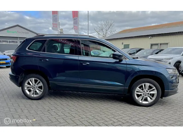 Škoda Karoq 1.5 TSI ACT Business Edition 2022 Benzine 9