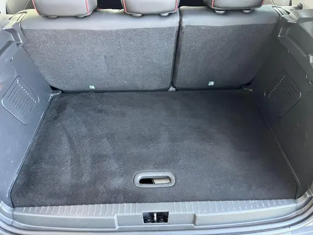 Renault Captur 1.2 TCe Helly Hansen 2015 Benzine 34