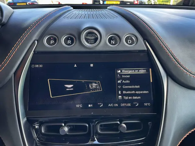 Aston Martin DBX 4.0 V8 707 2023 Benzine 58