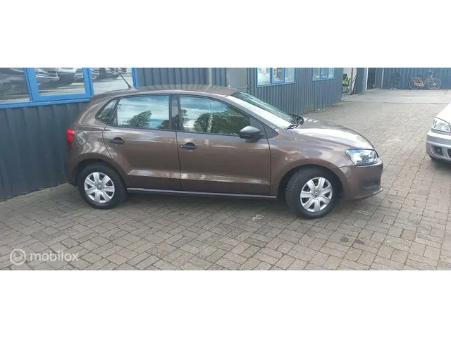 Volkswagen Polo 1.2 Easyline 2012 Benzine 3