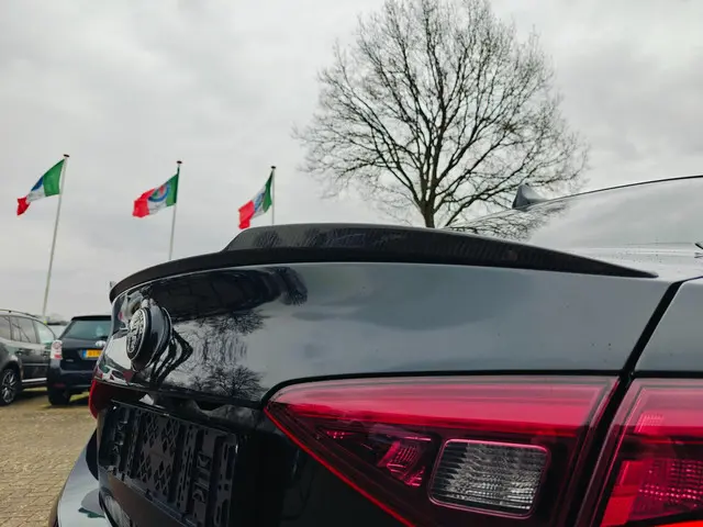 Alfa Romeo Giulia 2.0T B-Tech Super 2019 Benzine 11