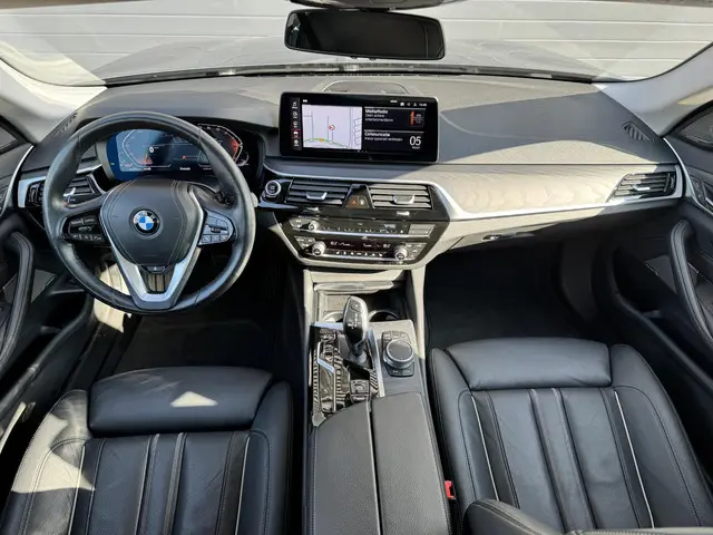 BMW 5 Serie 520i HIGH EXECUTIVE EDITION 2021 Benzine 16