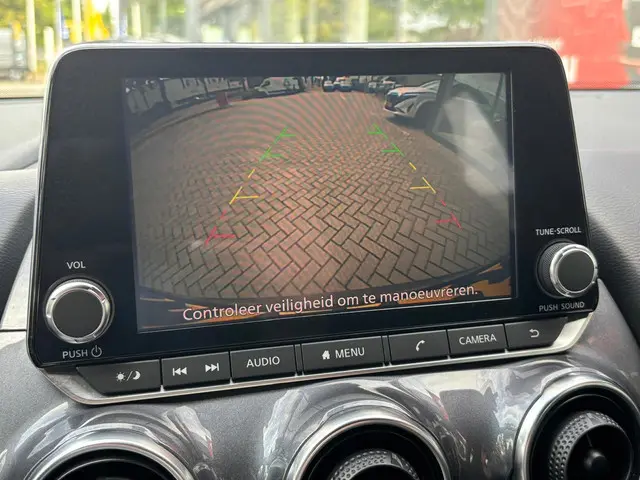 Nissan Juke Hybrid 143 N-Connecta 2022 Hybride Benzine 10