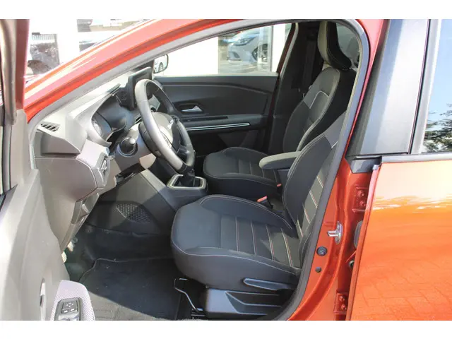 Dacia Jogger 1.0 TCe 110 Extreme 2023 Benzine 24