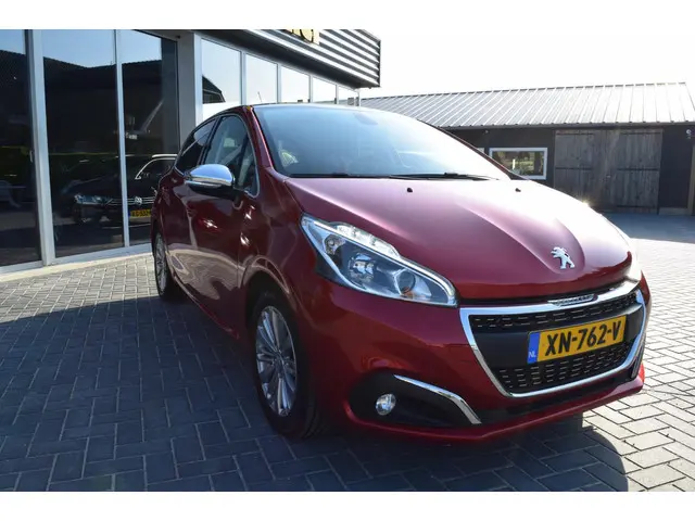 Peugeot 208 2