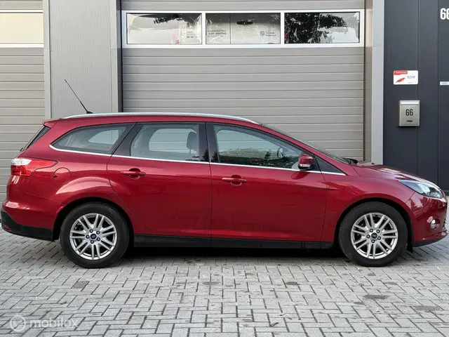 Ford Focus Wagon 1.0 EcoBoost Titanium 2013 Benzine 5