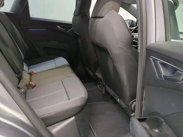 Audi Q4 e-tron 40 Advanced 77 kWh 2021 Elektrisch 8
