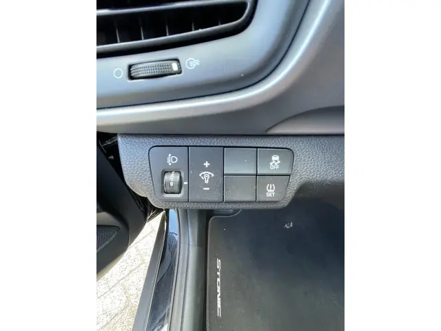 Kia Stonic 1.0 T-GDi DynamicLine 2020 Benzine 10