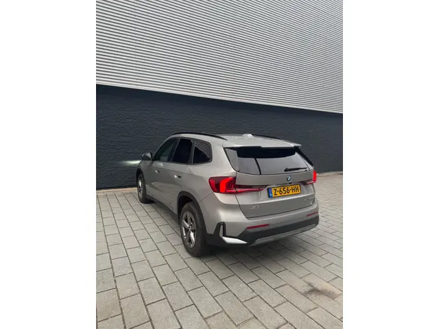 BMW X1 XDrive25e 2024 Hybride Benzine 14