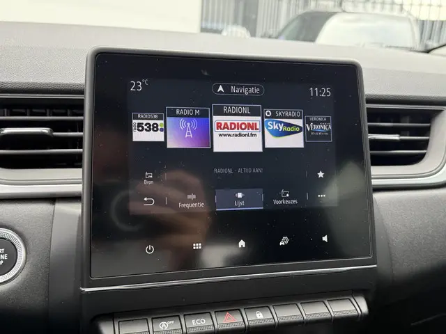 Renault Captur 1.0 TCe 90 Business Zen 2021 Benzine 32