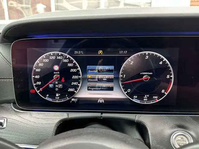 Mercedes-Benz CLS 400 d 4MATIC Premium 2018 Diesel 28