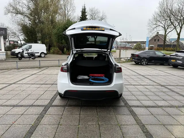 Tesla Model Y Range Plus 2022 Elektrisch 17