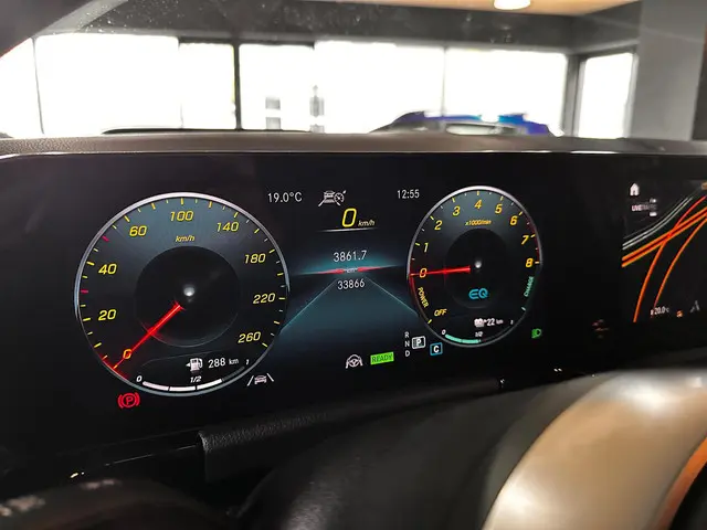 Mercedes-Benz GLA 250 e AMG Line 2023 Hybride Benzine 26