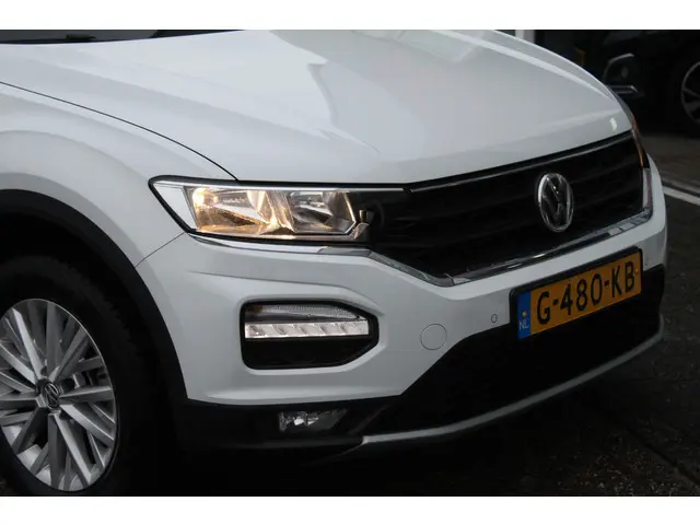 Volkswagen T-Roc 1.5 TSI Style//Carplay//150PK! 2019 Benzine 27