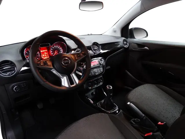 Opel ADAM 1.4 Jam Airco / Cruise / Nette auto 2013 Benzine 16
