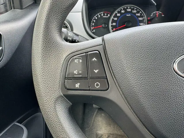 Hyundai i10 1.0i Comfort 2018 Benzine 31