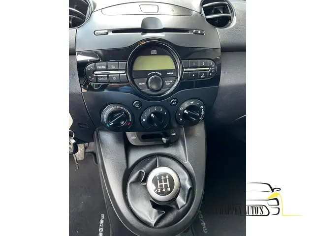 Mazda 2 1.3 Cool 2013 Benzine 12
