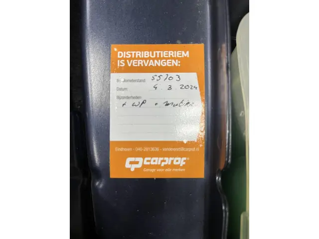 Volvo V40 1.6 T2 Momentum 2014 Benzine 25