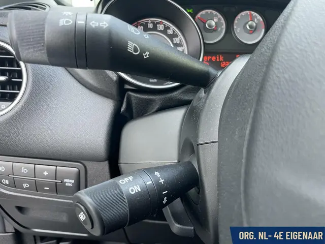 Fiat Punto Evo 0.9 TwinAir Sport 2013 Benzine 14