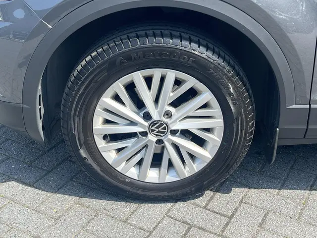 Volkswagen T-Roc 1.5 TSi DSG Style 2021 Benzine 29