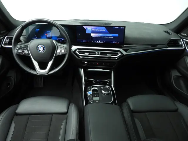 BMW i4 Gran Coupé eDrive35 2023 Elektrisch 10